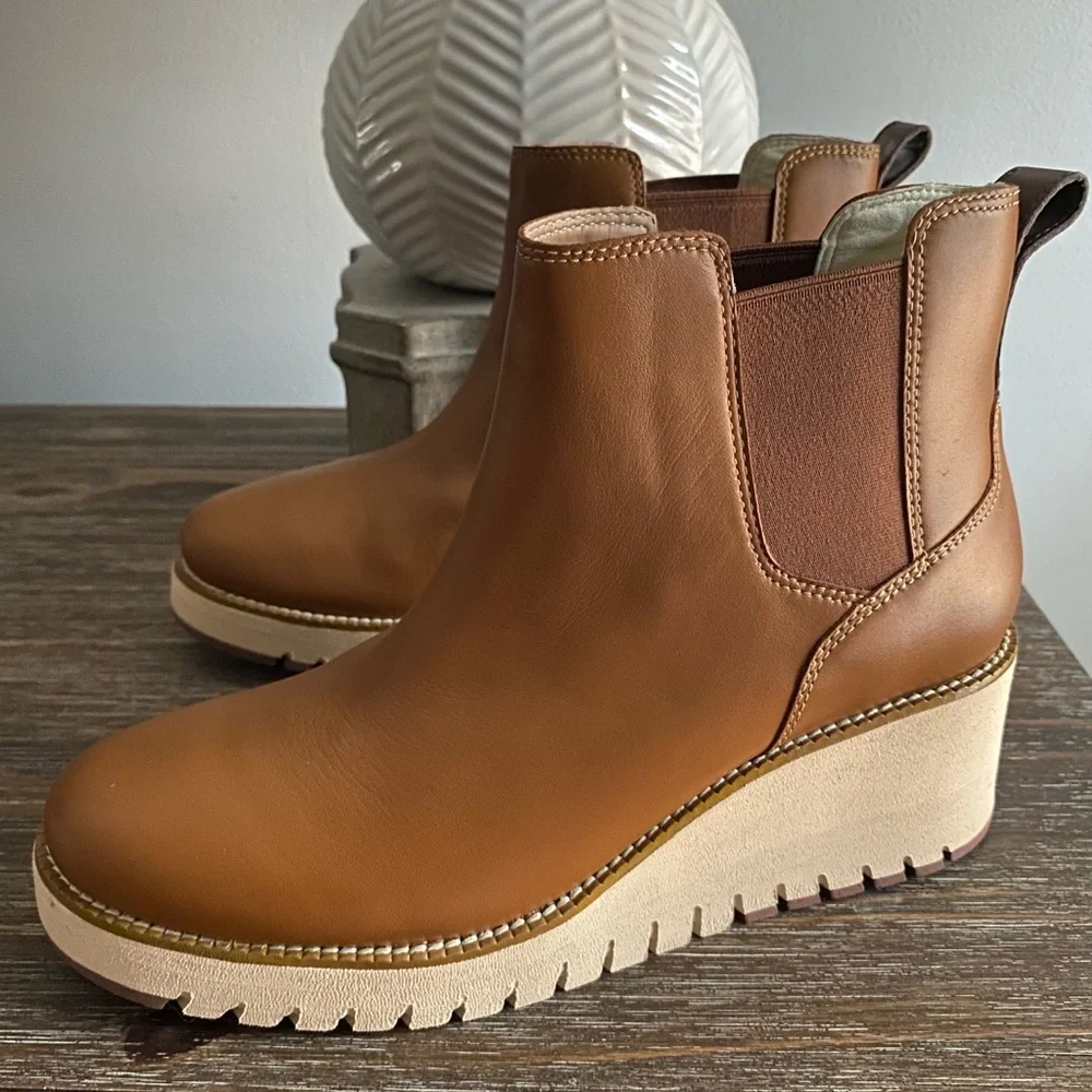 Cole Haan Zerogrand‎ City Wedge Waterproof Ankle Chelsea Boots Booties 9B Tan